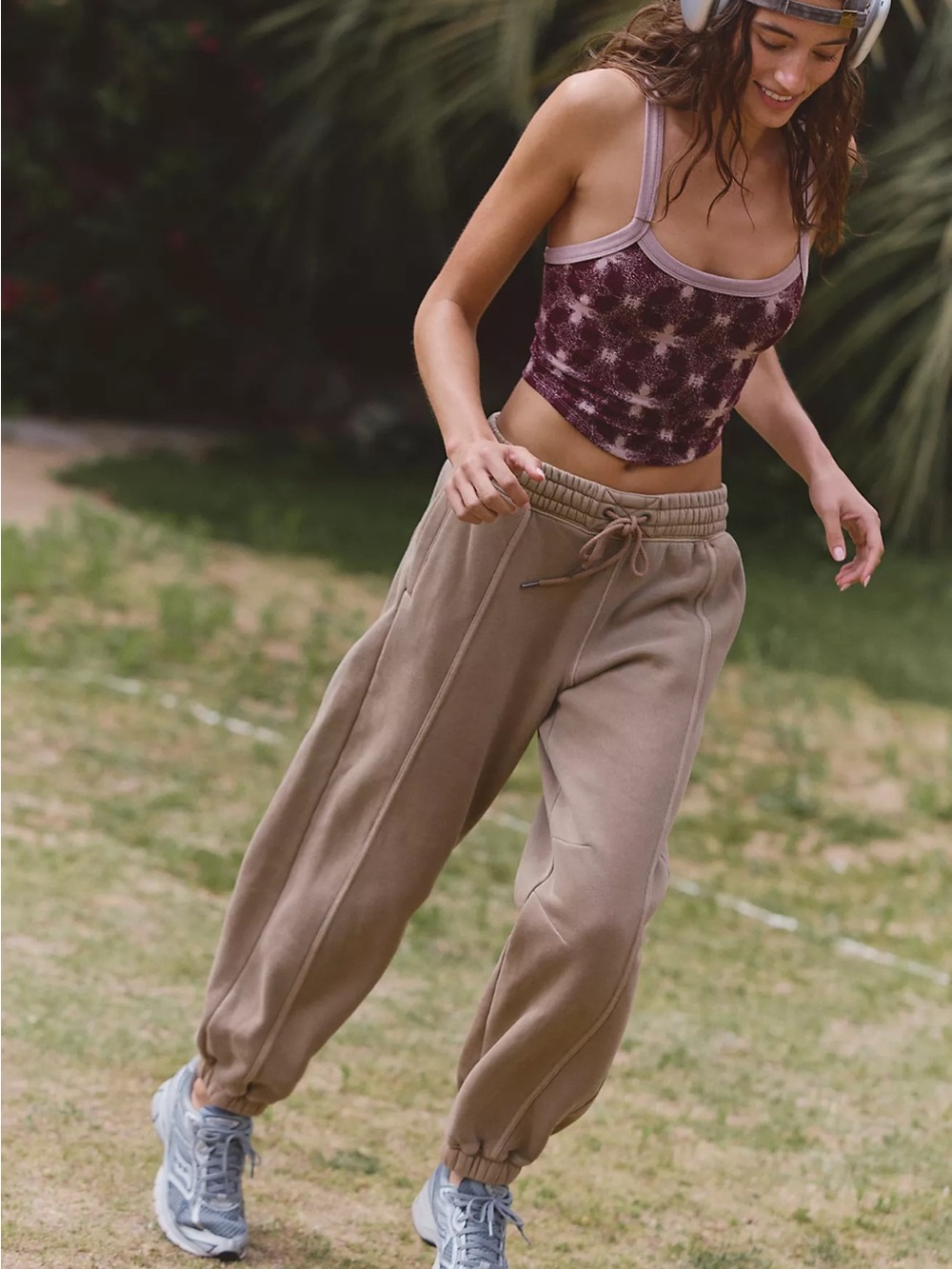 Free People Sprint To Finish Pants Size Medium *One Flaw - Picture 12 of 15